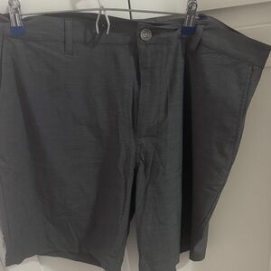 Men's Gray Perry Ellis Golf Shorts
